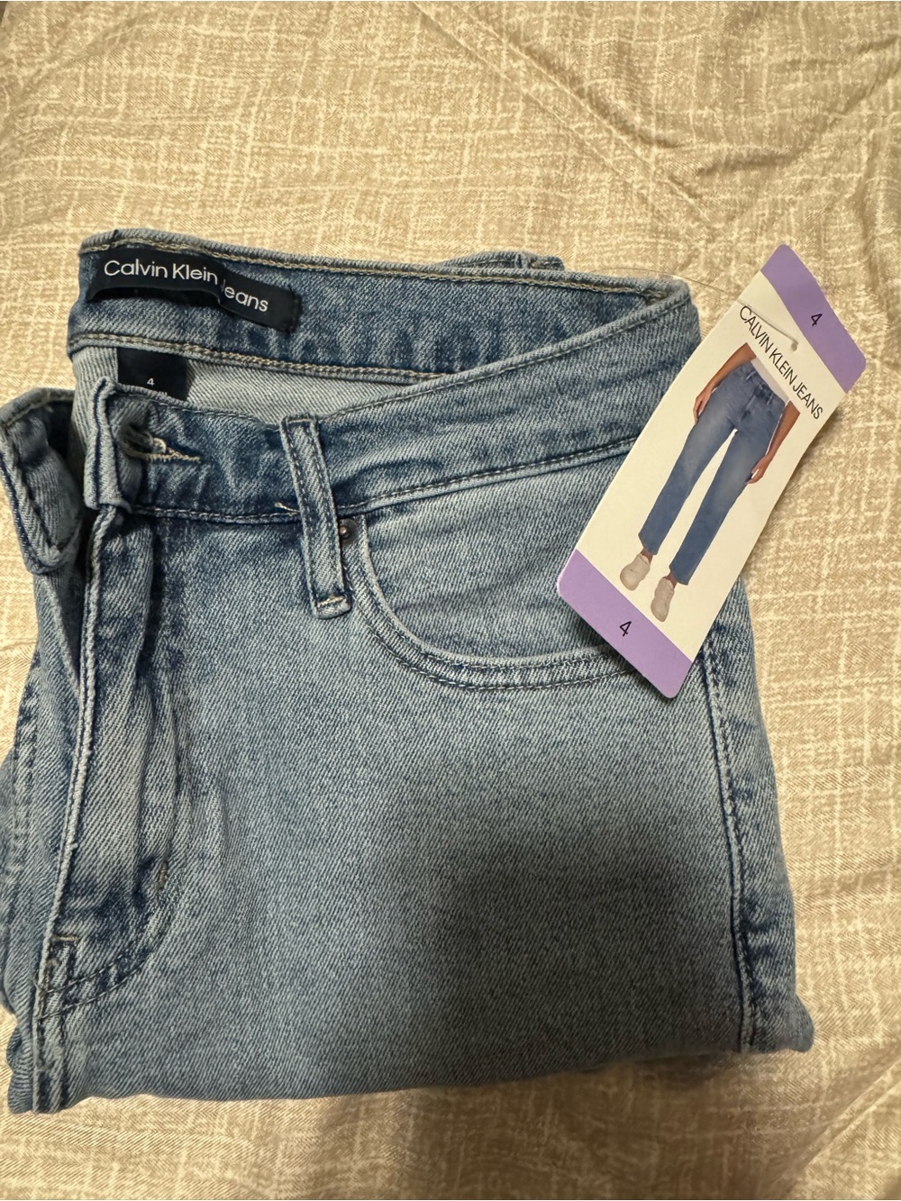 Calvin Klein Women's Medium Blue Straight Leg Jeans